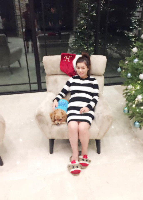 Hiện tại, ngôi sao Việt này và bà xã doanh nhân đang rất hân hoan đón chờ ngày quý tử đầu lòng ra đời mà cả hai đã đặt tên là Thiên Từ. (Ảnh: Facebook nhân vật)