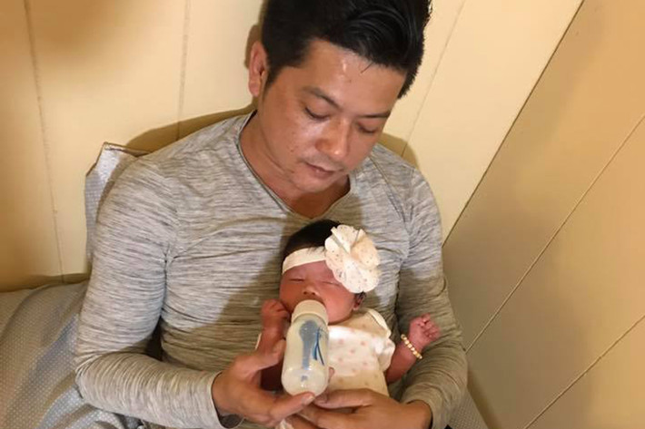 Tháng 10/2017, tổ ấm của Hoàng Anh chào đón cô con gái đầu lòng tên Abbie. Cô nhóc cất tiếng khóc chào đời ở Mỹ.