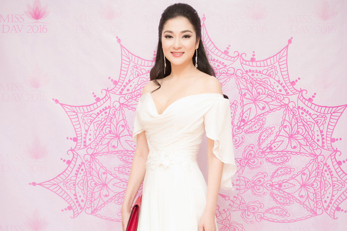 Những năm gần đây, Nguyễn Thị Huyền ít tham gia sự kiện giải trí. Ảnh: Lê Chí Linh