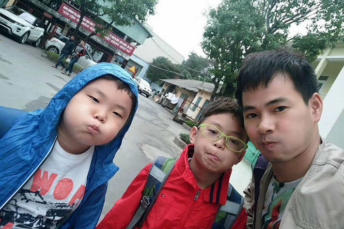 Khoảnh khắc đáng yêu của Xuân Bắc cùng bé Minh Bủm, bé Bi Béo.