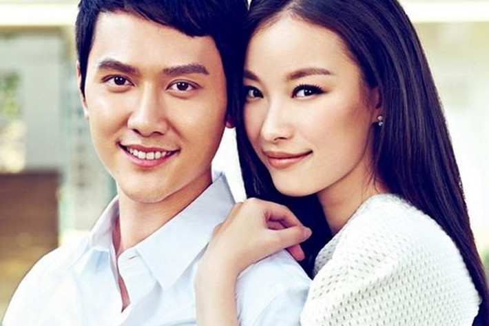 Phùng Thiệu Phong từng hẹn hò diễn viên kém anh đến 10 tuổi tên Nghê Ni. Cả hai đường ai nấy đi vào năm 2015 sau 3 năm gắn bó. Ảnh: Sina