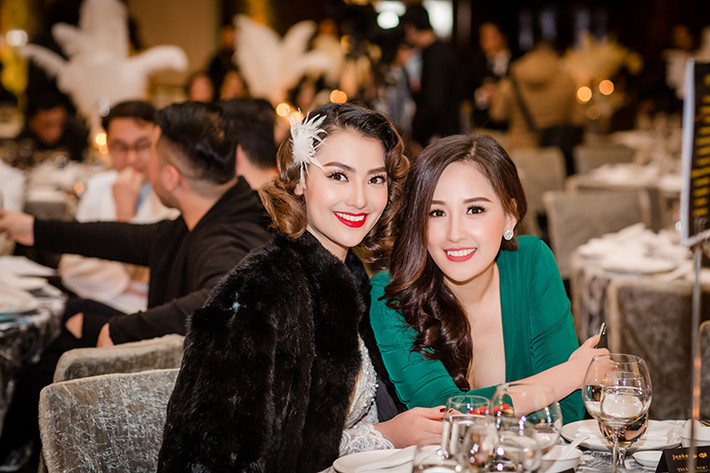 Năm 2018, Hoa hậu Mai Phương Thúy bước sang tuổi 30 nhưng vẫn tâm niệm: “30 sao phải khác 17”. Đây cũng là dự án sách sắp tới của cô và ca sĩ Uyên Linh.