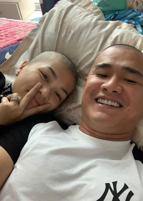 Oanh Yến chia sẻ trên Vietnamnet, ngoài xuống tóc, cô còn thay đổi bản thân, hạn chế ăn động vật, chủ yếu ăn rau củ để nhập tâm cho vai diễn.