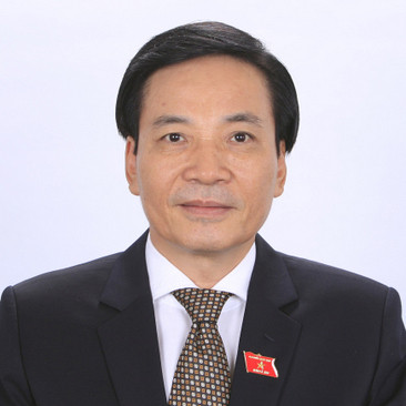 Bộ trưởng, Chủ nhiệm Văn phòng Chính phủ Trần Văn Sơn (sinh ngày: 1/12/1961) quê quán: xã Hải Anh, huyện Hải Hậu, tỉnh Nam Định. Chức vụ: Ủy viên Trung ương Đảng; Bộ trưởng, Chủ nhiệm Văn phòng Chính phủ. Trình độ chuyên môn: Thạc sĩ Quản trị kinh doanh, Kỹ sư Kinh tế xây dựng.