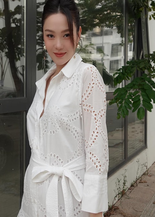 Minh Hằng chọn trữ đông trứng, IVF. Người đẹp cho biết, chọn IVF là do vấn đề tuổi tác, sức khỏe, mong muốn nâng cao chất lượng cuộc sống của con sau này.