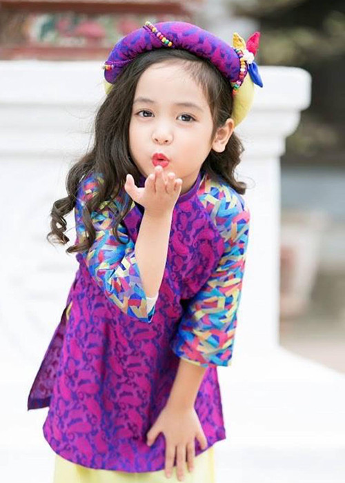 Được biết, trang fanpage của Chu Diệp Anh có gần 300.000 người theo dõi và mỗi chia sẻ của trang đều nhận được sự quan tâm của cư dân mạng.