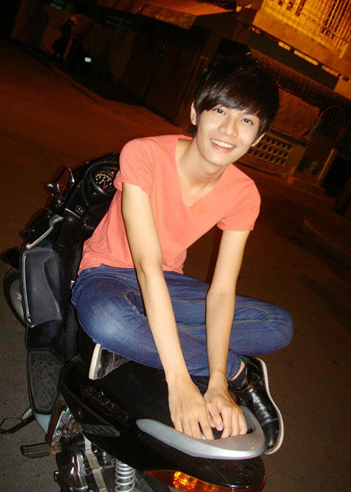 Hình ảnh Đào Bá Lộc có vẻ ngoài thư sinh, trắng trẻo vào năm 2011.
