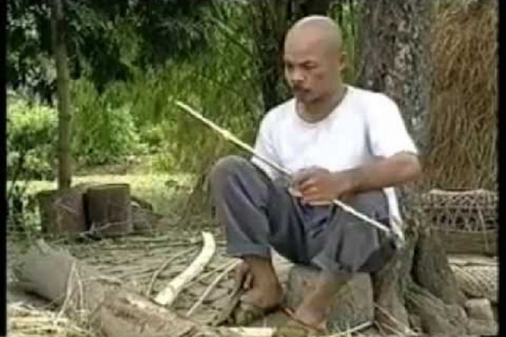 Nghệ sĩ Hán Văn Tình cũng tham gia bộ phim “Người vác tù và hàng tổng”. Vai diễn của anh là Trương Tuần - một nông dân có vẻ ngoại bặm trợn nhưng chân chất, mộc mạc, rất thương mẹ và chu đáo. Ảnh: Báo giao thông