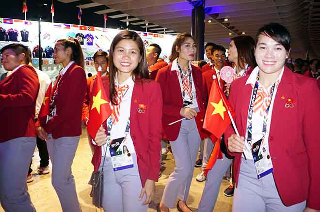 VĐV Lê Thị Mộng Tuyền thuộc đội điền kinh Việt Nam.