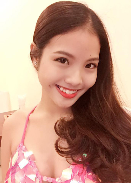 Vợ sắp cưới của kiện tướng dancesport sở hữu nhan sắc không thua kém hot girl với gương mặt xinh xắn, nụ cười rạng rỡ.