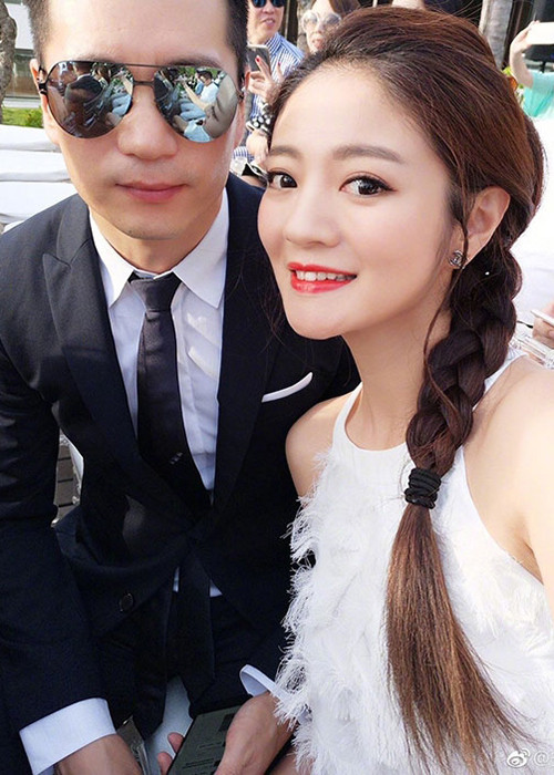 Trước khi lấy chồng tỷ phú, An Dĩ Hiên vốn xuất thân trong gia đình quyền quý. Ảnh: Weibo