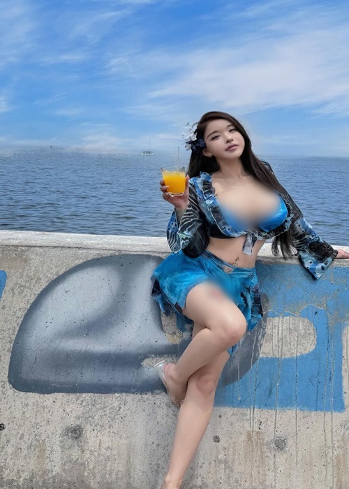 Ngày càng gợi cảm, Gina không khiến người hâm mộ thất vọng.
