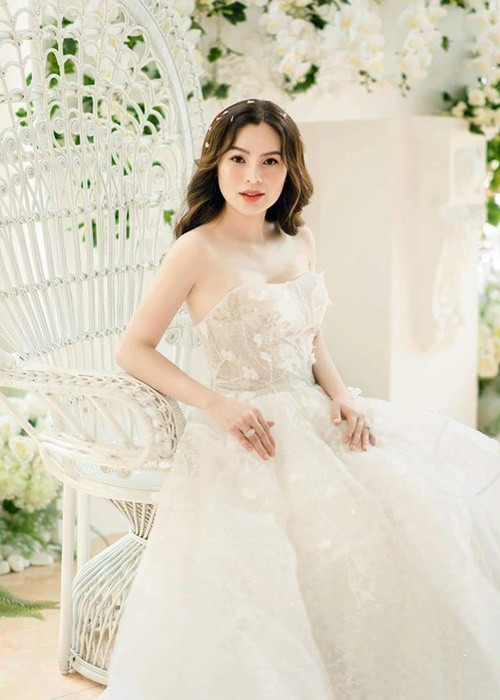 Hôn nhân của Hoa hậu Phương Lê tưởng chừng như viên mãn đã tan vỡ.