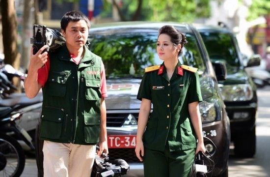 2. MC Thu Hoài kênh truyền hình Quốc phòng Việt Nam: Vài ngày qua, thông tin về cô nữ MC, BTV đến từ Yên Bái đã nhận được rất nhiều sự quan tâm của đông đảo mạng xã hội.