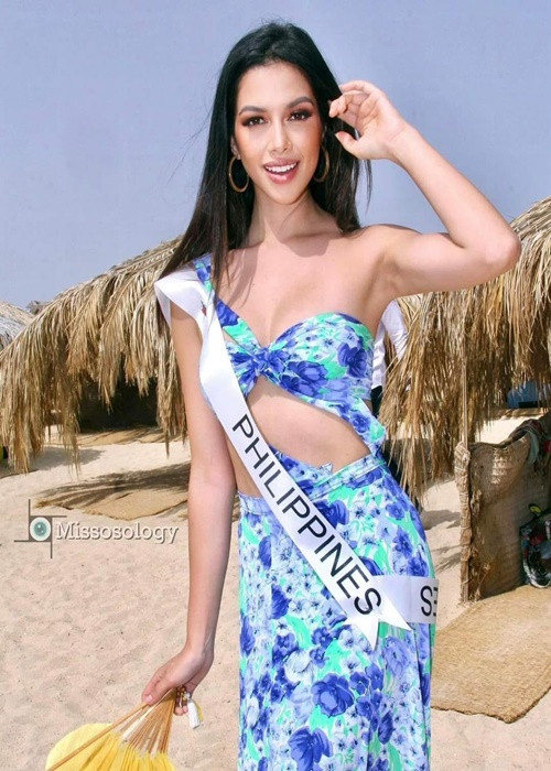 Ở cuộc thi Hoa hậu Môi trường Quốc tế 2022, Kathleen khéo lựa chọn trang phục tôn vóc dáng. Ảnh: Missosology