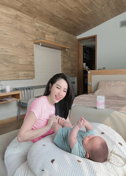 Mới đây, Bảo Thy lên tiếng trước bình luận "Có mỗi việc ăn với chơi thôi chẳng đẹp” của một cư dân mạng.