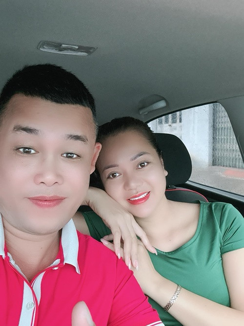 Bạn gái Hiệp Gà không hoạt động trong showbiz. Cô hiện tại kinh doanh bất động sản. Ảnh: FB Thu Hà.