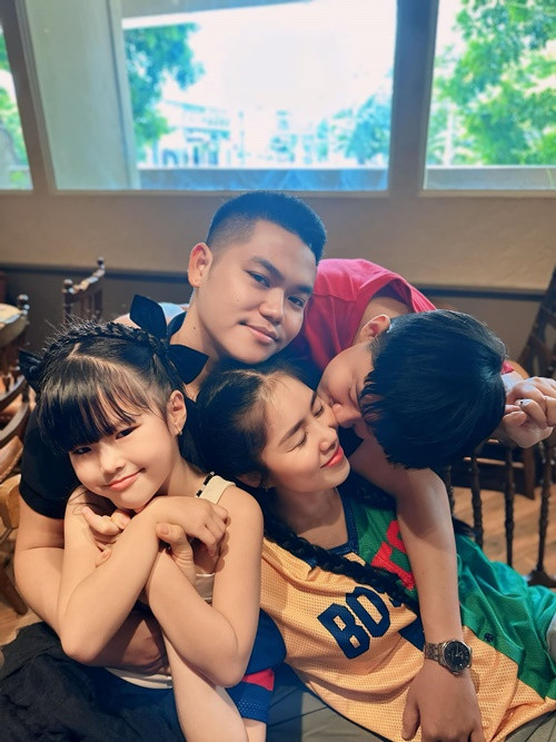 Được chồng yêu thương, có các con ngoan ngoãn, Lê Phương ngày càng thăng hoa trong sự nghiệp.