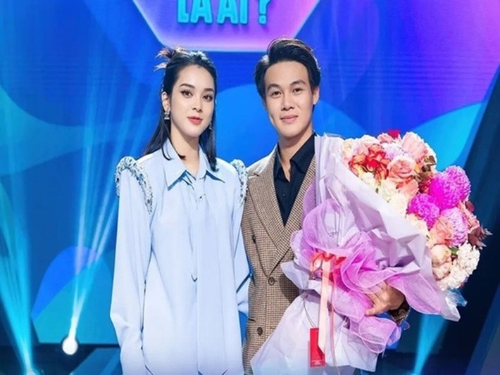 Quỳnh Lương - Tiến Phát quen nhau qua chương trình Người ấy là ai lên sóng tháng 6/2023. Tiến Phát kém Quỳnh Lương 2 tuổi, là một thiếu gia có tiếng ở Trà Vinh. Ảnh: Tiền Phong.