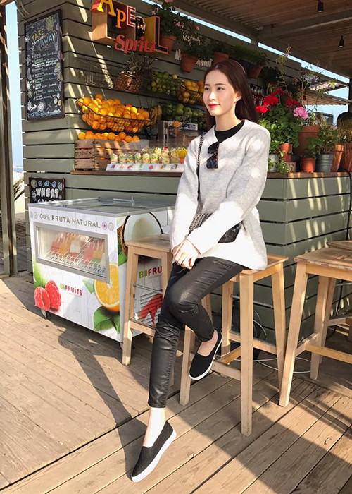 Vẻ đẹp ngọt ngào của Đặng Thu Thảo ở đời thường khiến người hâm mộ ngất ngây. (Ảnh: Instagram nhân vật)