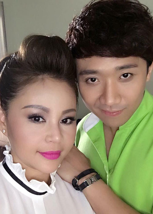 Trấn Thành khen đàn chị Lê Giang xinh đẹp.