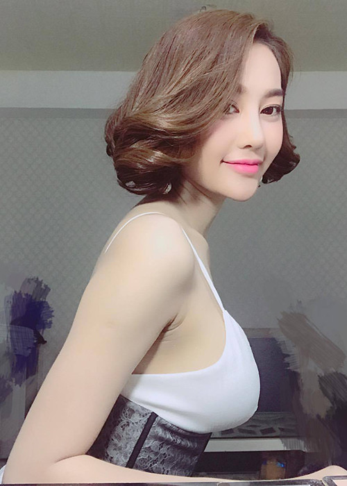 Linh Chi bày tỏ sự háo hức khi sắp đón tuổi mới.