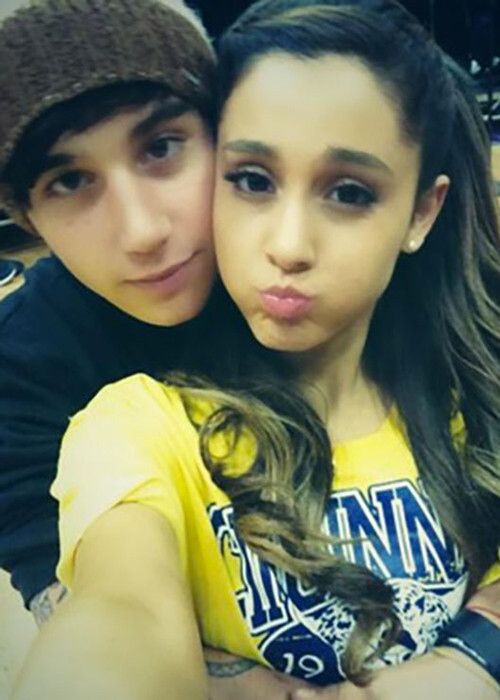 Ariana Grande từng hẹn hò Jai Brooks. Anh là một thành viên của The Janoskians - nhóm nhạc đình đám trên YouTube. Ảnh: Hollywoodlife