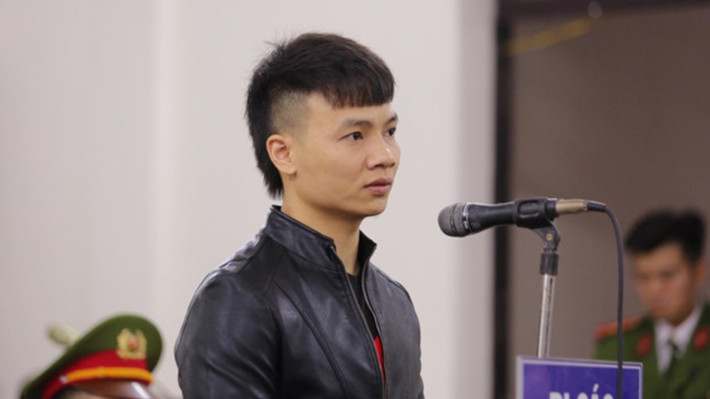 Như vậy, đối chiếu theo các quy định pháp luật thì Ngô Bá Khá (tức Khá Bảnh) chưa đủ điều kiện để xem xét giảm án lần đầu vì chưa đủ thời gian chấp hành án phạt tù (ít nhất là một phần ba thời gian đối với trường hợp bị phạt tù có thời hạn) cũng không thuộc trường hợp được đặc xá trong đợt Tết Nguyên đán 2021.