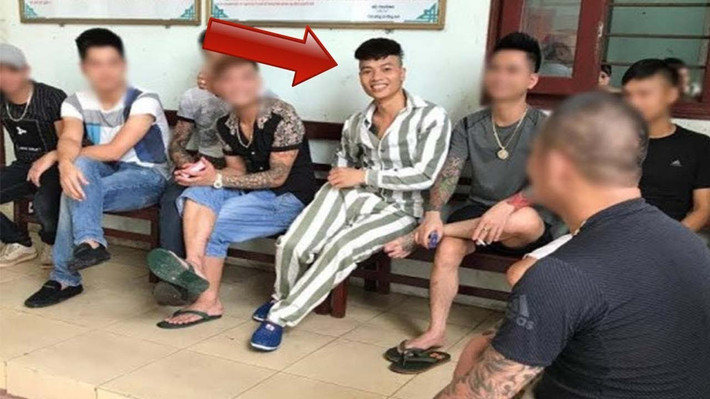 Như vậy, từ thời điểm Khá thi hành án đến nay đã được 20 tháng. Trong bối cảnh Tết Nguyên đán 2021 đang đến gần, nhiều người đặt câu hỏi giang hồ mạng Khá Bảnh có nằm trong diện được xem xét giảm án trong đợt Tết Tân Sửu 2021 không?