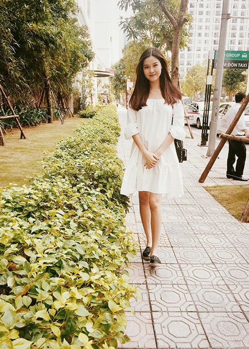 Không lâu sau đám cưới, Kỳ Hân vui mừng khoe hình ảnh mang bầu cậu con trai đầu lòng với Mạc Hồng Quân. (Ảnh: FBNV)