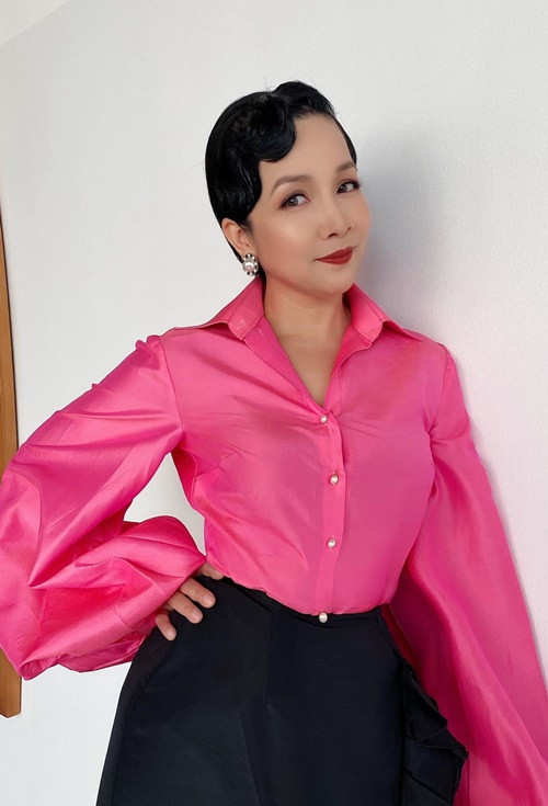 Thông tin diva Mỹ Linh góp mặt trong cuộc thi Chị đẹp đạp gió rẽ sóng đang nhận được sự quan tâm của nhiều khán giả.