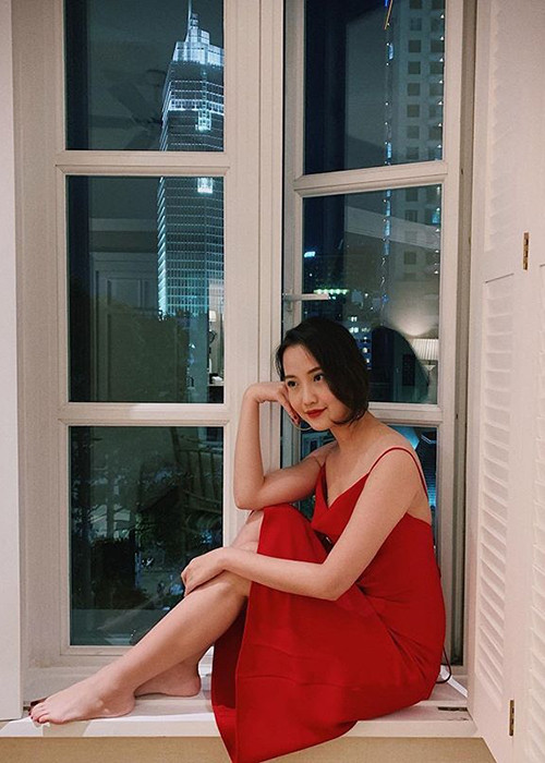 Hiện tại, Xuân Thảo vẫn đều đặn cập nhật hình ảnh đời thường của mình kèm những chú thích khá tâm trạng.