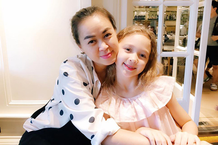 Cựu người mẫu Ngọc Nga hạ sinh cô con gái Elizabeth vào năm 2010.