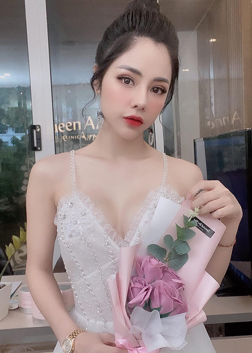 Bạch Lan Phương là bạn gái hiện tại của diễn viên Huỳnh Anh.