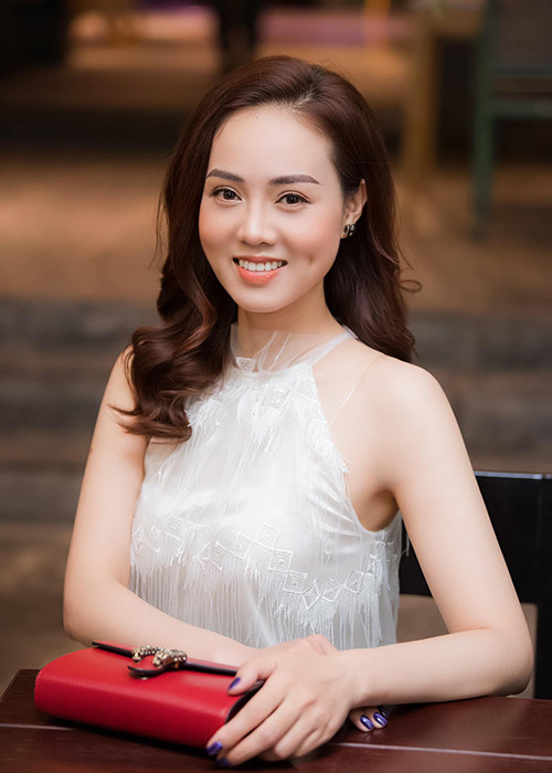 "Sẽ có một đám cưới diễn ra, nhưng vào thời gian nào thì do Ngọc Hà quyết định, bởi tôi vẫn đang chờ câu trả lời từ cô ấy", Công Lý từng cho hay.
