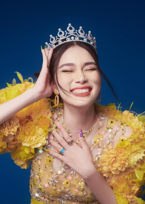 Từ khi trở thành đại diện Việt Nam tại Hoa hậu Quốc tế, Phương Anh được các chuyên trang sắc đẹp đánh giá cao. Missosology dự đoán Phương Anh sẽ đoạt danh hiệu á hậu 1 Hoa hậu Quốc tế. Ảnh: FB Phương Anh