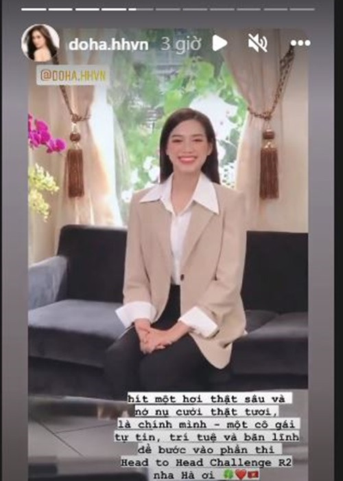 Đỗ Thị Hà sử dụng tiếng Anh mà không nhờ đến sự hỗ trợ từ phiên dịch ở phần thi đối đầu.