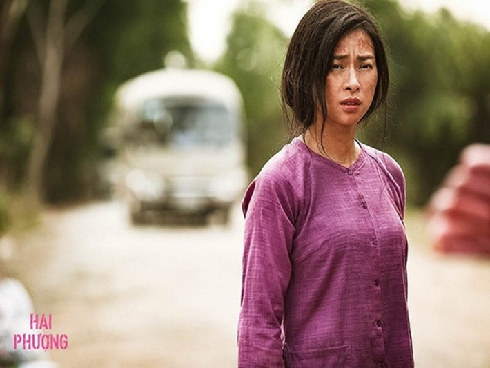 Một vai diễn ấn tượng khác của Ngô Thanh Vân là Hai Phượng trong bộ phim cùng tên. Cô được khen diễn xuất sắc, hy sinh quá nhiều cho vai diễn hành động. Ảnh: Người Lao Động.