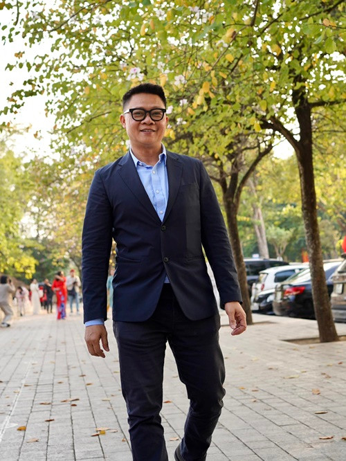 Quang Minh còn khẳng định, anh không quảng cáo sữa giả và không liên quan đến bất kỳ nhãn hiệu sữa giả nào trong đường dây gần 600 loại sữa giả đã được cơ quan chức năng triệt phá. Ảnh: FB Quang Minh.