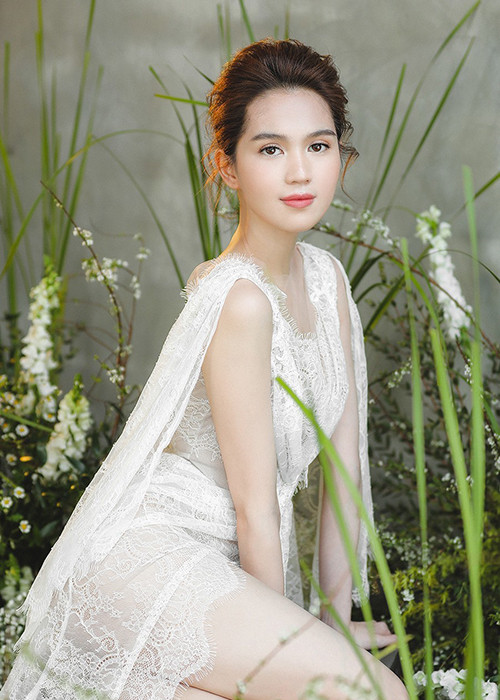 Nữ hoàng nội y gợi cảm khi hóa cô dâu. Ảnh: Yan