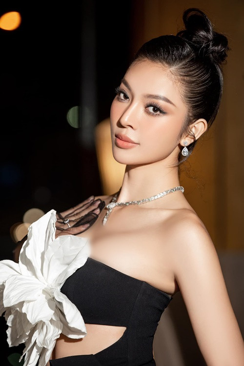 Tháng 5/2024, Thiên Hương thừa nhận, cô nâng mũi năm 18 tuổi. Ảnh: FB Thiên Hương.