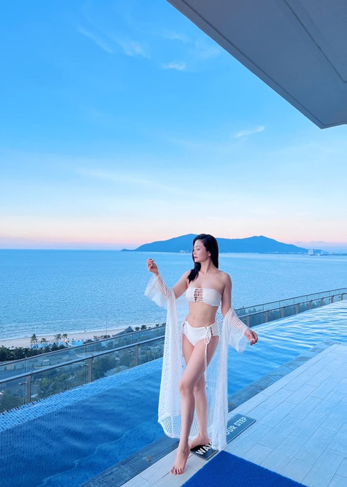 Diễn viên Kiều Anh vừa chia sẻ hình ảnh nghỉ dưỡng tại Đà Nẵng.