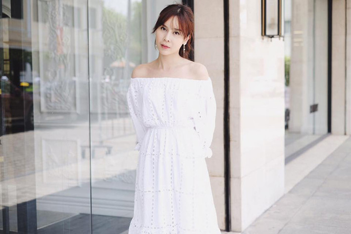 Sự thành thật về chuyện phẫu thuật thẩm mỹ của bà xã Hồ Hoài Anh nhận được nhiều lời khen ngợi từ người hâm mộ. Nhiều fans còn cho biết, sau khi nâng mũi, Lưu Hương Giang ngày càng đẹp mặn mà. Ảnh: FBNV