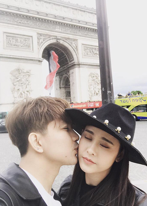 Chuyến du lịch châu Âu của Trương Quỳnh Anh và Tim sẽ kéo dài vài ngày. Đây cũng là dịp để cặp đôi hâm nóng lại tình cảm. Ảnh: FBNV