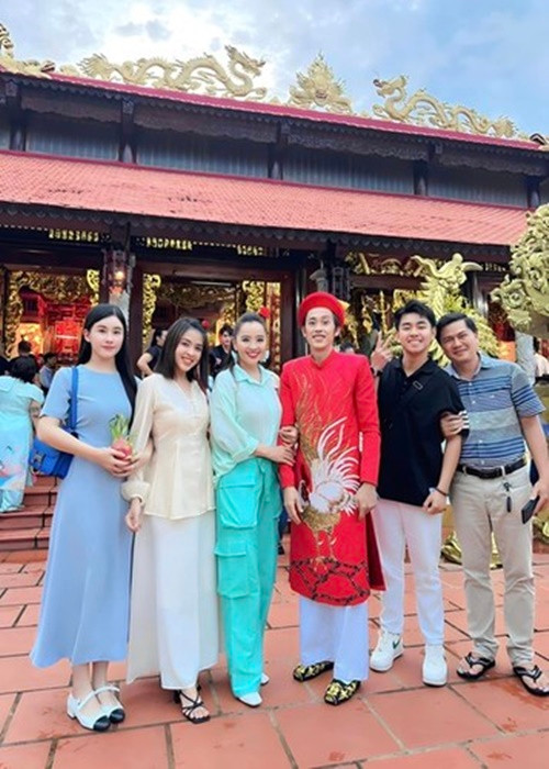 Nhà thờ Tổ nghiệp của Hoài Linh trị giá 100 tỷ. Ảnh: FB Hoài An.