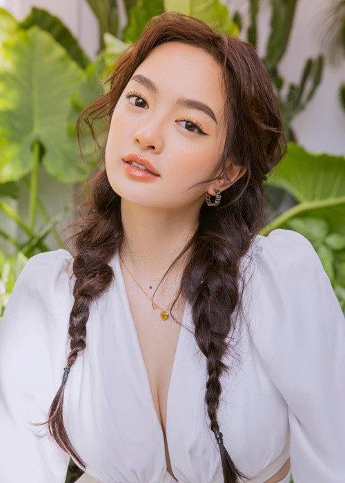 Vòng một của Kaity Nguyễn giảm khi cô quyết tâm giảm cân. Ảnh: FB Kaity Nguyễn.