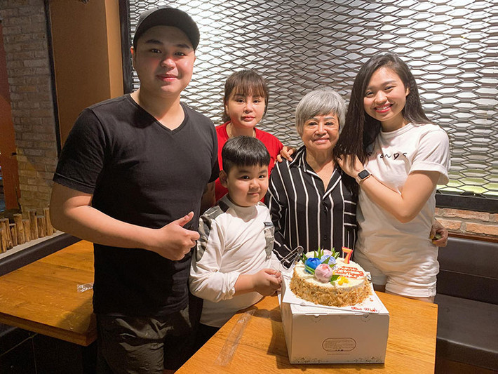 Lê Giang hiện tại vẫn làm mẹ đơn thân. Cô trải lòng trên Vietnamnet, bản thân mặc cảm vì hoàn cảnh không như nhiều người bình thường, phần khác vì gánh nặng con cái.