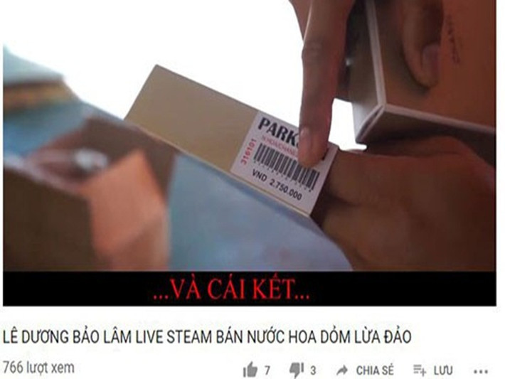 Từ khi bước chân vào showbiz, không ít lần Lê Dương Bảo Lâm vướng ồn ào. Tháng 6/2019, trên Youtube, một người đàn ông quay clip tố nam diễn viên hài bán nước hoa dởm. Phía Lê Dương Bảo Lâm không lên tiếng.