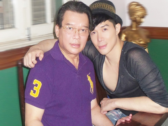 Nam ca sĩ Nathan Lee là con trai của đại sứ Trương Triều Dương. Ảnh: Lao động