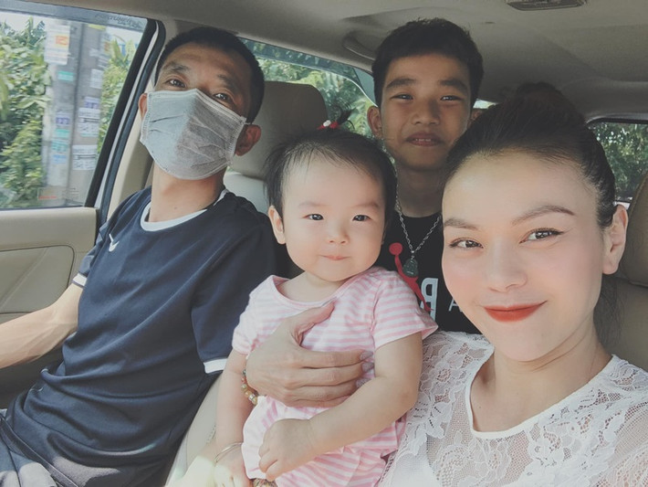 Sau khi vượt qua vùng tối hôn nhân, Hải Yến quyết định sinh thêm con gái thứ hai khiến gia đình trở nên hạnh phúc hơn.